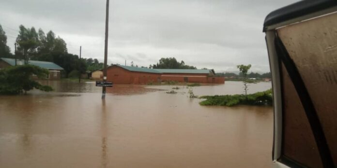 Flooding-in-Mbale-Uganda-Late-July-2022-Uganda-Red-Cross-Society-1024x512